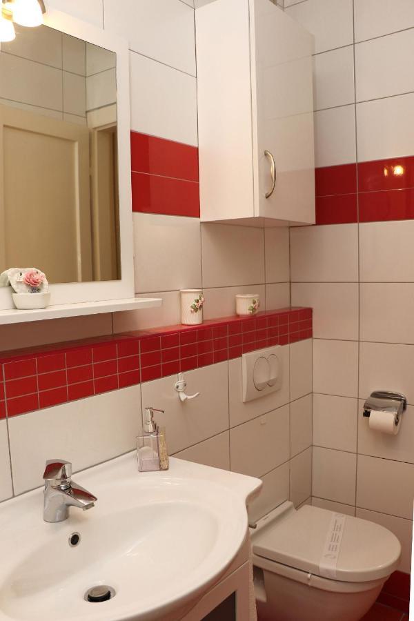 Apartment Elena 1, Zagreb City With Garage エクステリア 写真