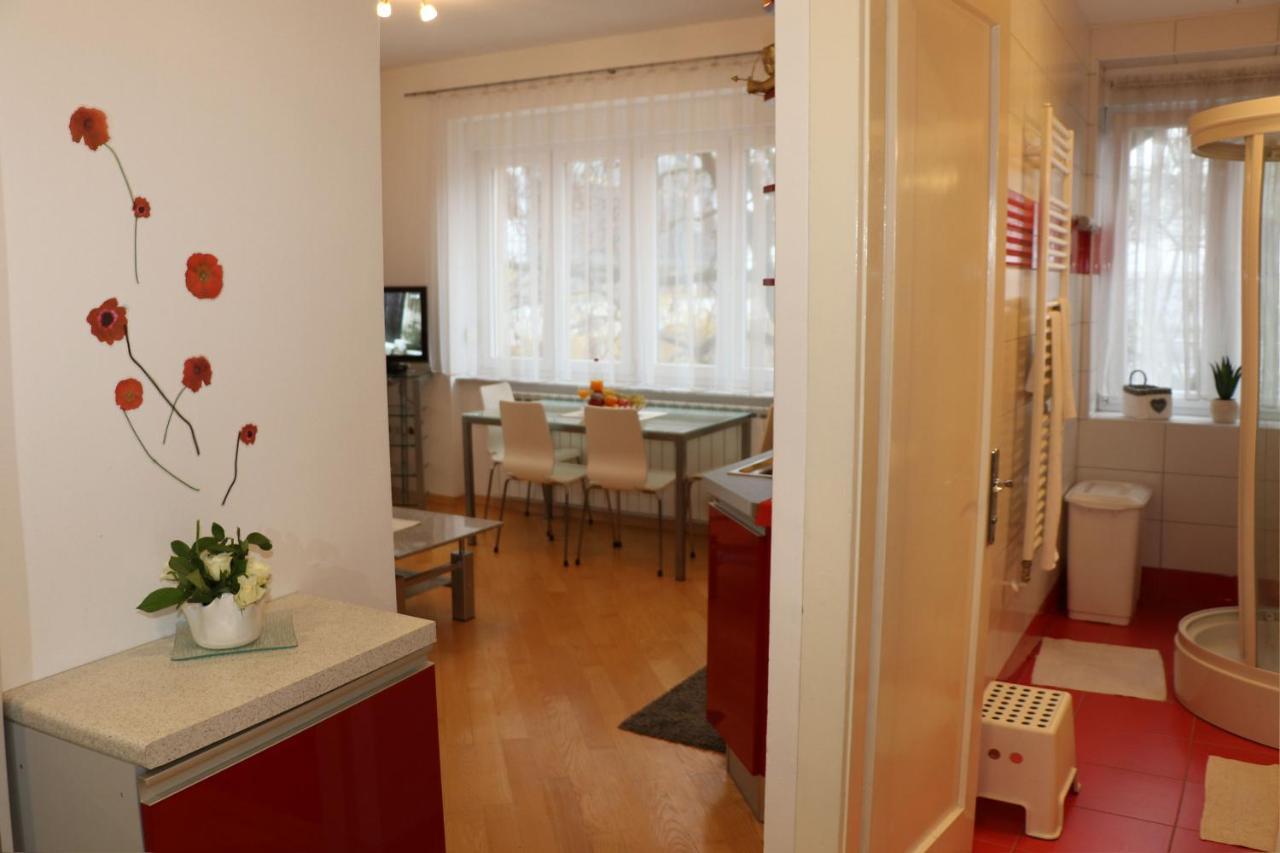 Apartment Elena 1, Zagreb City With Garage エクステリア 写真